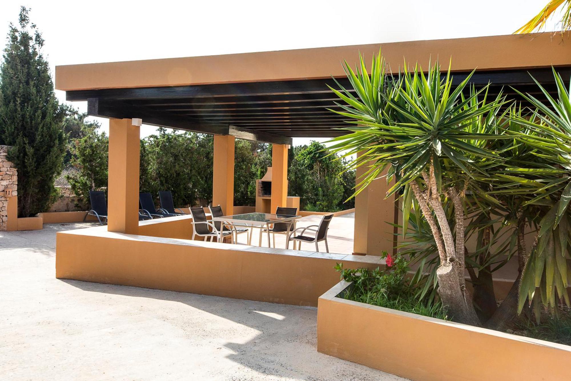 Ca Sa Vilda Apartment Es Pujols Luaran gambar