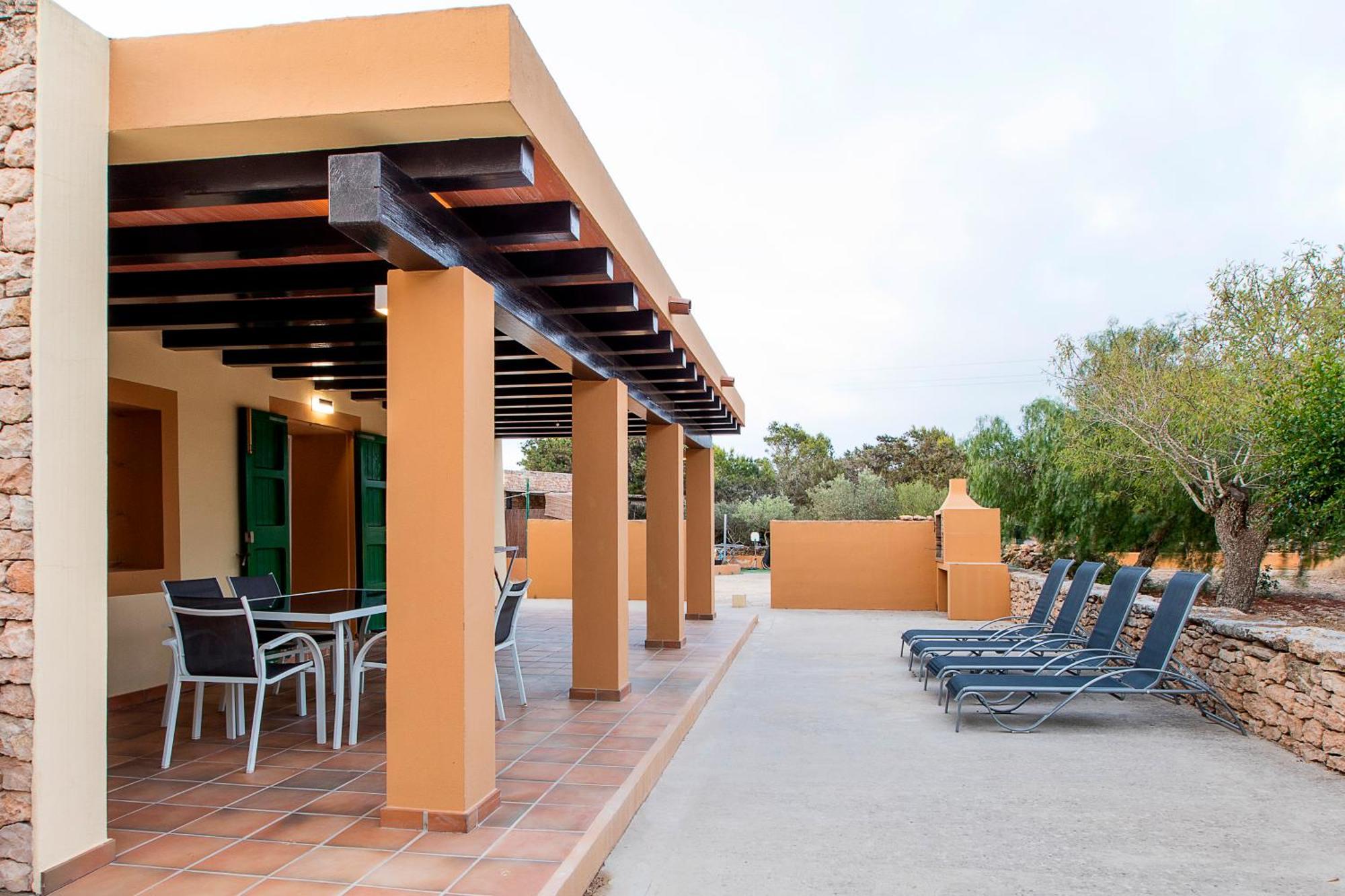 Ca Sa Vilda Apartment Es Pujols Luaran gambar